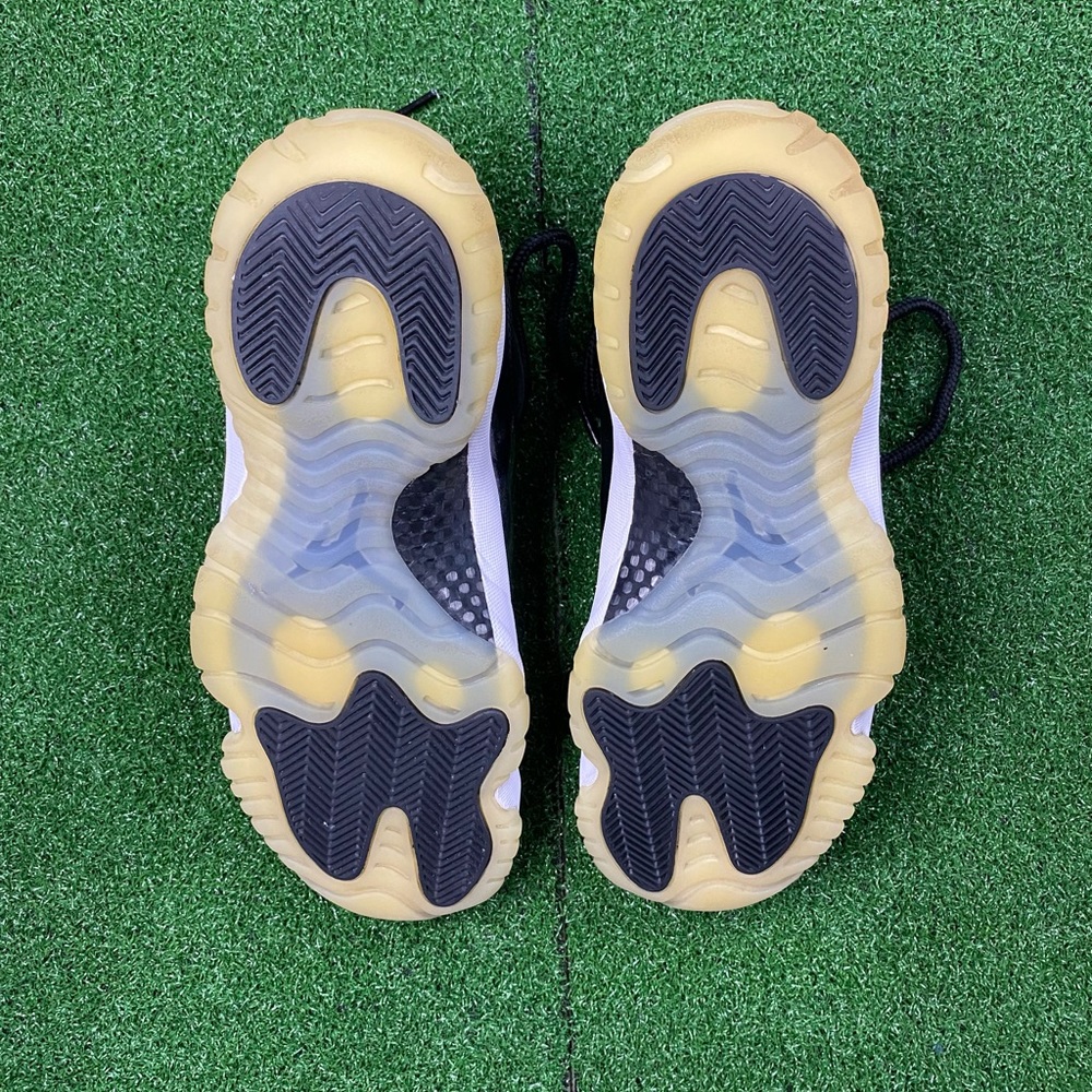 Jordan 11 low “Baron” - Picture 2 of 4